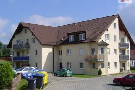 Sonnige 2-Raum-Wohnung mit Einbauküche und toller Aussicht in Schönfeld! - Thermalbad Wiesenbad
