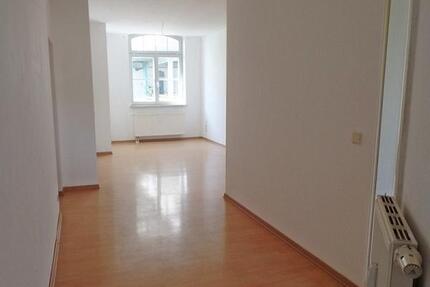 3-Raum-Wohnung mit EBK- Lift + Parkdeck - Reichenbach im Vogtland