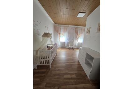 3-Zimmer-Erdgeschosswohnung mit Wintergarten & Garten - Püttlingen