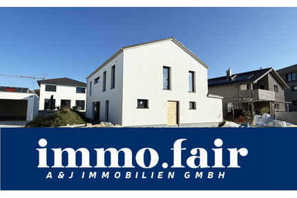 Haus zum Kaufen in Hülben 555.000,00 € 203 m²