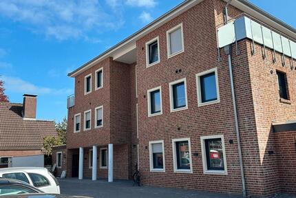 Modern, neuwertig und hell – Ihre neue 3-Zimmer-Wohnung mit Balkon - Leer (Ostfriesland)