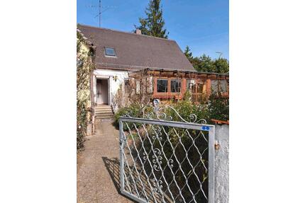 Haus zu verkaufen - 750.000,00&nbsp;EUR Kaufpreis, ca.&nbsp; 140,00&nbsp;m&sup2; in München (PLZ: 81245) Aubing-Lochhausen-Langwied