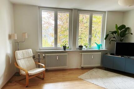 Hell, gemütlich, funktional! Balkon, Dusche, Aufzug und modernes Ambiente in zentraler Lage! - Magdeburg Nordwest