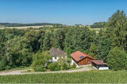 Haus zum Kaufen in Neuburg am Inn 899.000,00 € 277.87 m²
