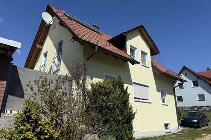 Haus zum Kaufen in Konnersreuth 350.000,00 € 126 m²