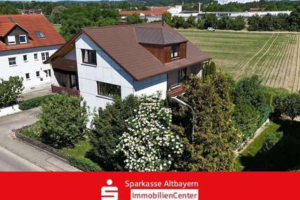 Haus zum Kaufen in Neuburg 599.000,00 € 265 m²