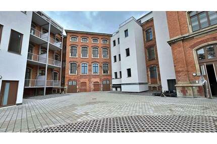 *** Attraktive 2-Raum-Wohnung im sanierten Gymnasiumgebäude *** - Zwickau Innenstadt