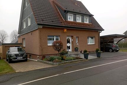 Zwei Familienhaus - 575.000,00&nbsp;EUR Kaufpreis, ca.&nbsp; 320,00&nbsp;m&sup2; in Wermelskirchen (PLZ: 42929)