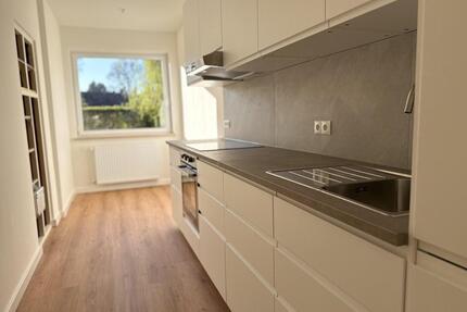 Luxussanierte EG-Wohnung mit Garten in Klecken - Rosengarten