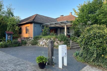 Bungalow in phantastischer Lage mit großem Grundstück - Lehrte