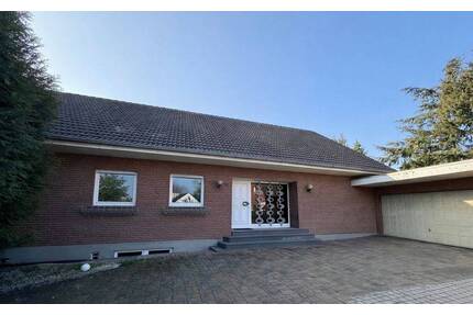 Großzügiges Einfamilienhaus in ruhiger Lage von Anreppen mit Ausbaupotenzial - sofort frei - Delbrück / Anreppen