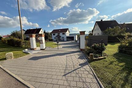 Einfamilienhaus - 799.000,00&nbsp;EUR Kaufpreis, ca.&nbsp; 176,00&nbsp;m&sup2; in Neuenstein (PLZ: 74632)