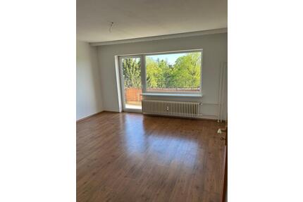 Tolle unbefristete Wohnung 2 Zimmer mit Balkon und EBK! - Berlin Tempelhof-Schöneberg