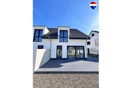 Haus zum Mieten in Herford 1.800,00 € 120 m²