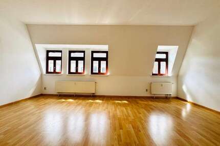 Wohnung zum Mieten in Leipzig Anger-Crottendorf 650,00 € 72.1 m² - Leipzig / Anger-Crottendorf
