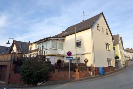 Haus zum Kaufen in Hünfelden 195.000,00 € 134.8 m²