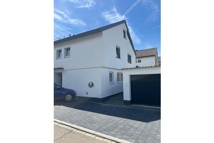 Doppelhaushälfte - 550.000,00&nbsp;EUR Kaufpreis, ca.&nbsp; 139,00&nbsp;m&sup2; in Ebersbach an der Fils (PLZ: 73061)