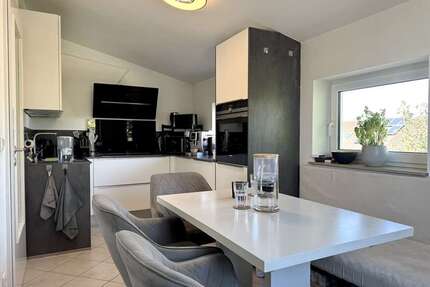 Wohnung zum Kaufen in Höhenkirchen-Siegertsbrunn 570.000,00 € 89.45 m²