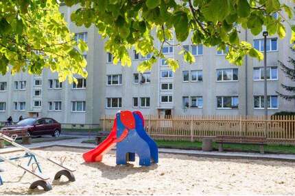 Wohnung zum Mieten in Hermsdorf 390,00 € 70.33 m²