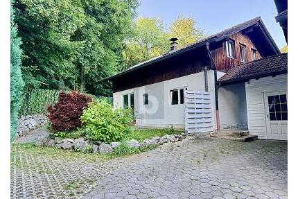 CHARMANTES FAMILIENIDYLL AM WALDRAND - Iffeldorf