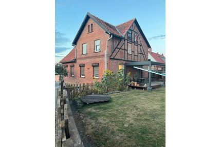 Hausverkauf - 150.000,00&nbsp;EUR Kaufpreis, ca.&nbsp; 150,00&nbsp;m&sup2; in Ballenstedt (PLZ: 06493)