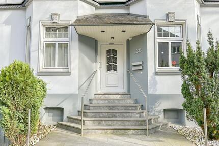 Altbaucharme mit Balkon - direkt beim Bergmannsheil! - Bochum Wiemelhausen