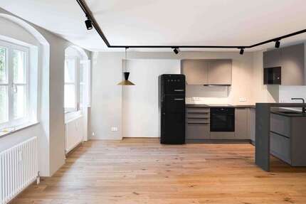 Wohnung zum Mieten in Augsburg 770,00 € 38.5 m²