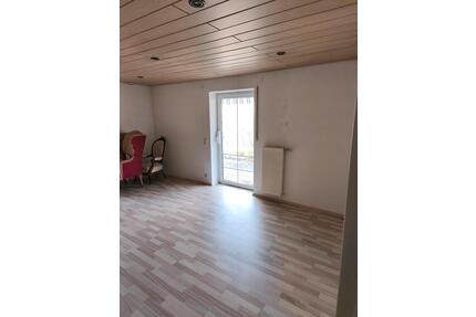 vermiete 2 Zimmer Wohnung in 84149 Eberspoint - Velden