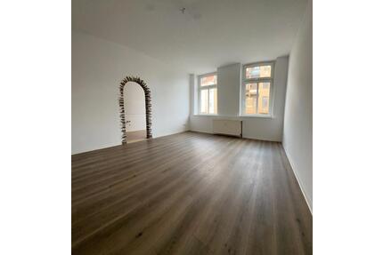 Großzügige 2-Raum-Wohnung Küche-Wohn-Bad und Schlafzimmer - Zwickau Zwickau-West