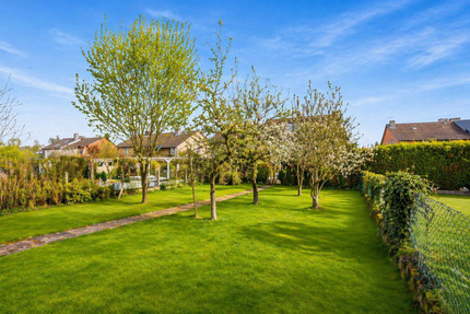 Haus zum Kaufen in Eschweiler 445.000,00 € 127.05 m²