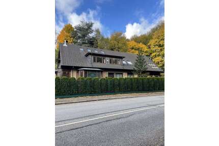 Haus zum Kaufen in Hamburg 1.500.000,00 € 310 m²