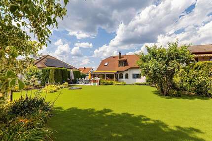 Haus zum Kaufen in Burgthann 770.000,00 € 252 m²