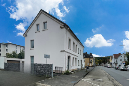 Stadtnahe Doppelhaushälfte mit Garten und Garage - ideal für Handwerker & Gestalter - Menden (Sauerland) Mitte