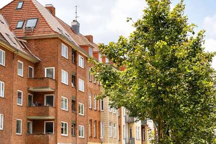 Wohnung zum Kaufen in Kiel Blücherplatz 285.000,00 € 99 m² - Kiel / Blücherplatz