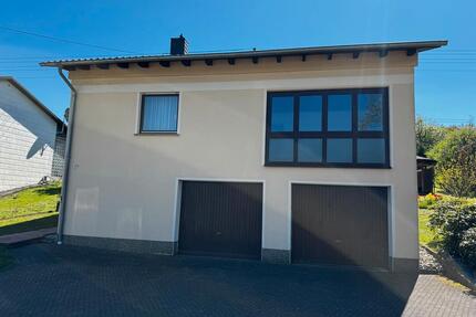 Haus mit 3 separaten Wohneinheiten - Eppelborn