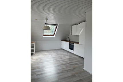 Sehr schöne helle und geräumige 3-Zimmer-Wohnung in Wolfartsweier - Karlsruhe Wettersbach