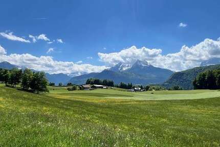 Grundstück in Schönau 190.000,00 € 32024 m²