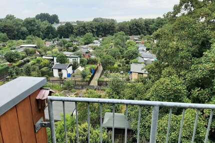 Wohnung zum Kaufen in Leipzig 225.000,00 € 99.31 m²