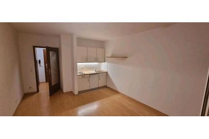 Einzimmer Wohnung mit Balkon - 500,00&nbsp;EUR Kaltmiete, ca.&nbsp; 25,00&nbsp;m&sup2; in Buxtehude (PLZ: 21614)