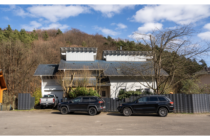 Haus zum Kaufen in Hettenhausen 419.000,00 € 263 m²