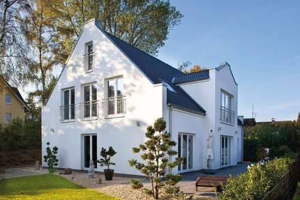 Hausbauprojekt auf Traumgrundstück - total idyllisch - sehenswert - Kleinmachnow