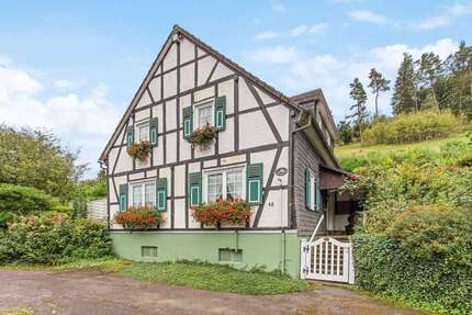 Haus zum Kaufen in Drolshagen 199.000,00 € 170 m²