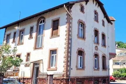 Wohnung zum Kaufen in Annweiler am Trifels 159.000,00 € 199 m²