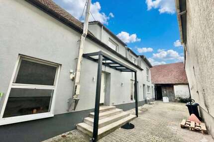 Haus zum Kaufen in Ruchheim 449.000,00 € 165 m²