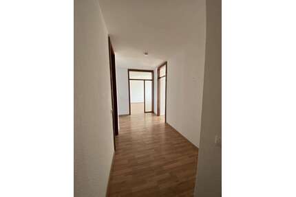 Wohnung zum Mieten in Kreuztal 417,07 € 74.42 m²