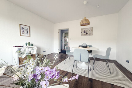 3-Zimmer Stadtapartment mit Balkon und Gartenblick für Singles oder Paare - Darmstadt-Bessungen