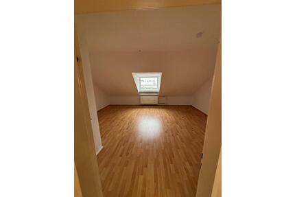 WG-Neugründung direkt an der Uni – Magazinstr. - Kassel Fasanenhof