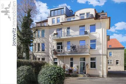Altbaucharme Bielefeld-City - Nähe Pauluskirche: Gut aufgeteilte 5 Zimmer-Wohnung mit Terrasse