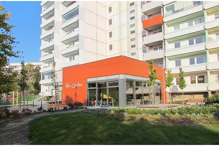 Wohnung mit TOP-Aussicht - 225,00&nbsp;EUR Kaltmiete, ca.&nbsp; 35,75&nbsp;m&sup2; in Reichenbach im Vogtland (PLZ: 08468)