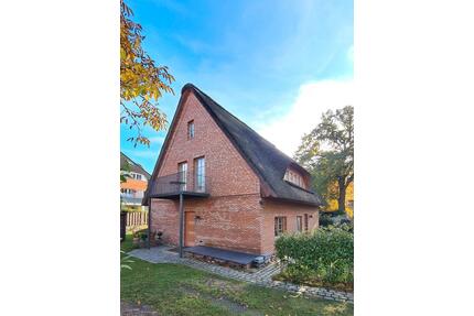 Erdgeschosswohnung unter Reet - 760.000,00&nbsp;EUR Kaufpreis, ca.&nbsp; 112,00&nbsp;m&sup2; in Hamburg (PLZ: 22559) Altona
